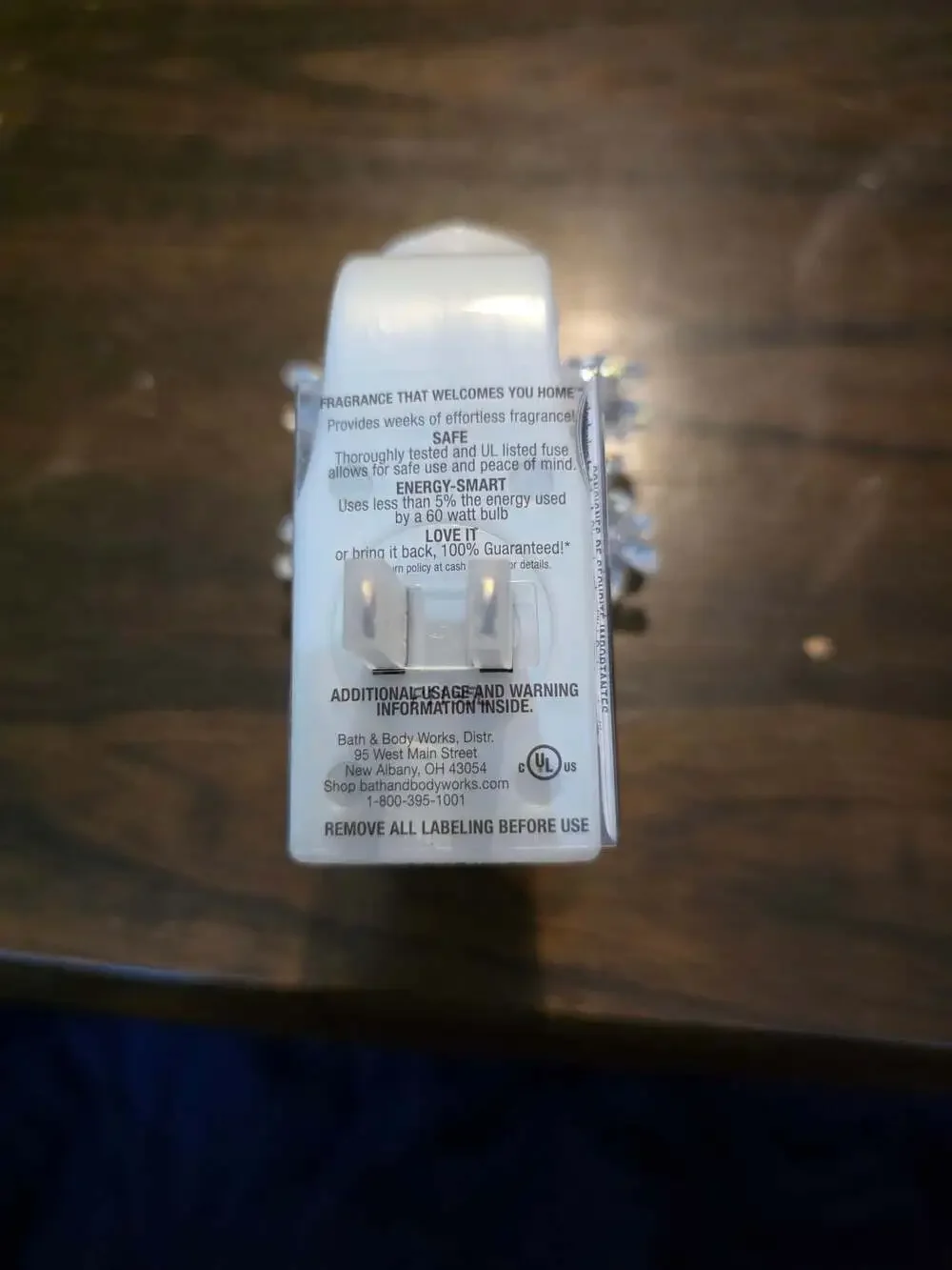 Bath Body Works Wallflowers Iridescent Crystal Snowflake Light Up Nightlight